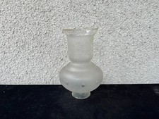 Tulipe ancienne en verre dépoli pour lampe à pétrole ou suspension