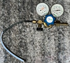 DÉTENDEUR UCAR GSB -200-2 1 Manomètre Hors  Service