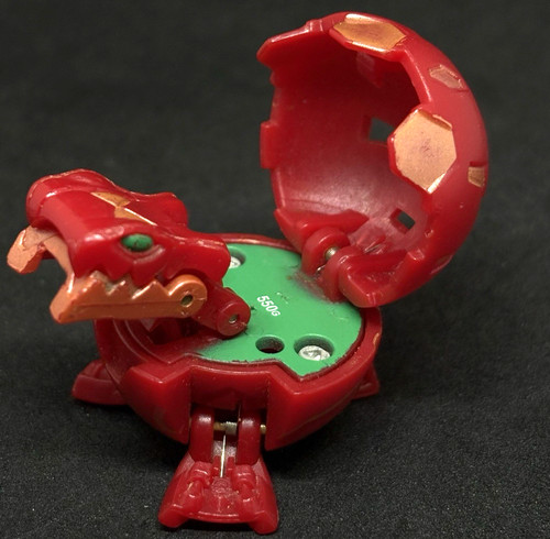 Bakugan juggernoid pyrus - bakugan,