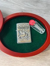 COFFRET BRIQUET ZIPPO "IGUANA"