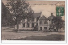 ANNAY- La Place - l'école