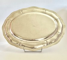 Plat ovale en argent massif