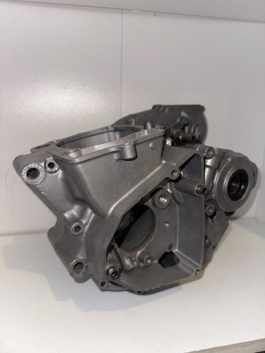 Paire carter moteur - de,