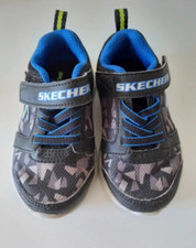 Baskets Skechers – Enfant – Pointure 22 EU – Très Bon État