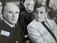 Belle Rare Photo 22/18 CM Lino Ventura Autographe dédicaces signé Acteur Cinéma