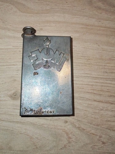 Militaire ancienne boite - militaire?,