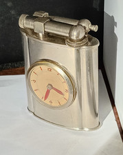 RARE  POLAIRE  LIGHTER/BRIQUET ESSENCE DE TABLE  + HORLOGE. FONCTIONNE. TBE.