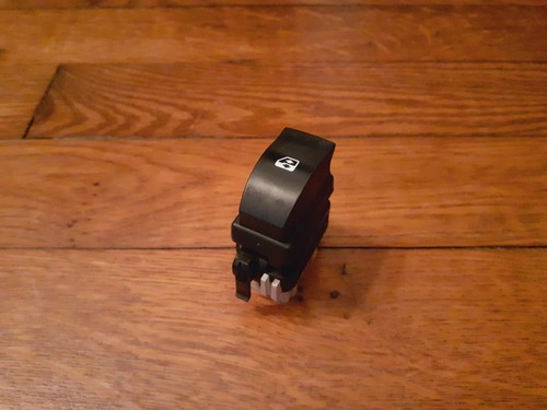 Interrupteur lève vitre