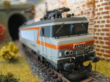 HO ROCO 43480 SNCF nez cassé