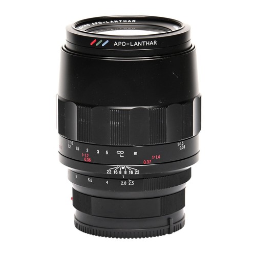 Voigtländer 110mm macro - f2.5,