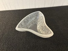 Coupelle vide poche triangulaire cristal Lalique France