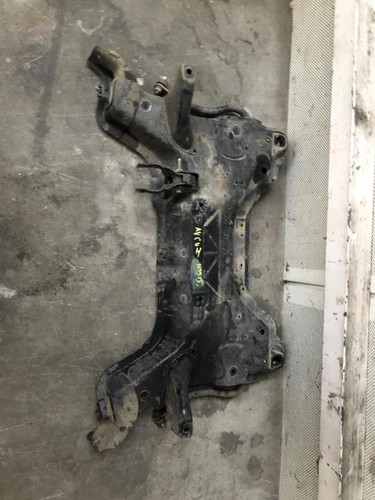 Berceau avant citroen - berceau,