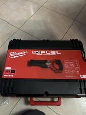 Scie sabre Milwaukee 18V FUEL