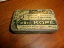 Ancienne boîte tôle pâte - en,