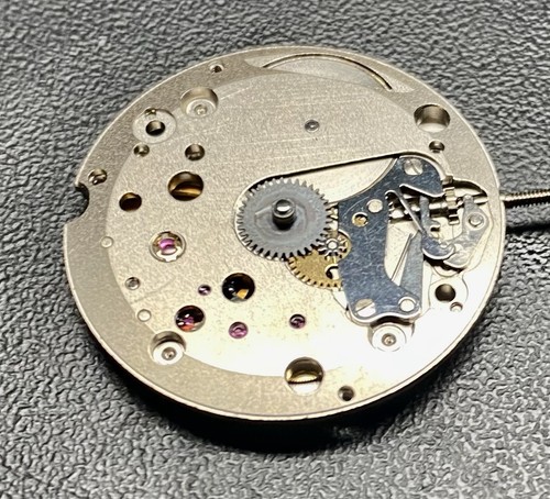 Mouvement montre eta - eta,