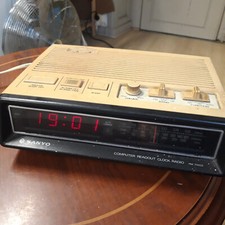 radio reveille vintage