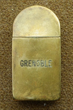BRIQUET BORNE KILOMÉTRIQUE  - GRENOBLE - FONCTIONNE - AUTOMOBILIA - ANNÉES 50