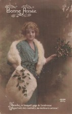 CP BONNE ANNEE FEMME MANCHON