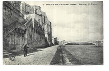 30  PONT SAINT ESPRIT  ESCALIER ST PIERRE