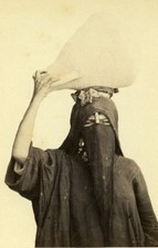 Algeria Alger? Woman Water