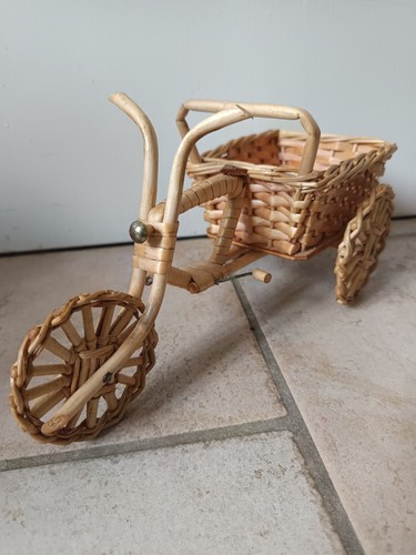 Vélo bicyclette rotin - vélo,, en