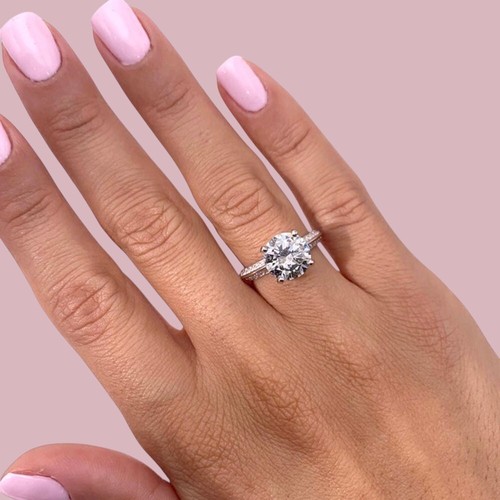 Bagues diamantées pour femmes