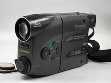 Caméscope Panasonic NV-R50 E