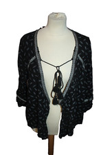 GILET COURT / BOLERO FEMME °°°  PULL & BEAR °°° TAILLE S