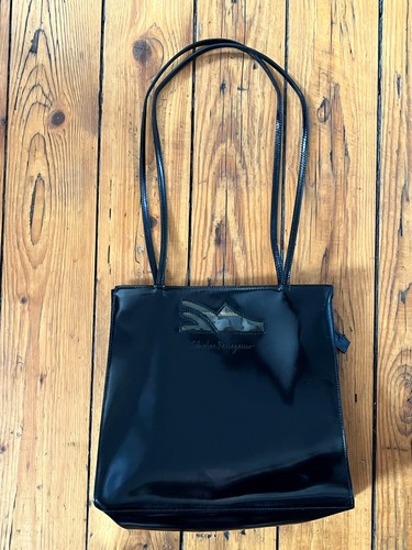 Sac main salvatore - main,