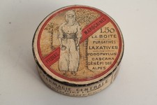 Boîte médicaments carton