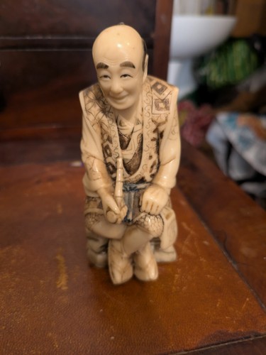 Okimono
