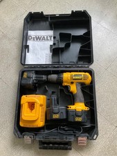 visseuse dewalt sans fil en coffret 3 batteries
