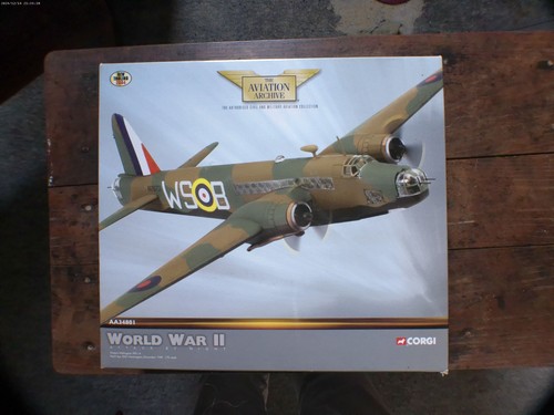 Corgi aa34801 vickers - aa34801,
