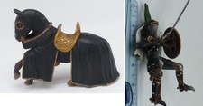 FIGURINE ANCIENNE PVC