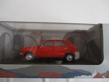 MINIATURE 1/43 PEUGEOT 104 4