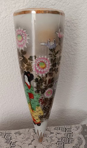 Superbe bouquetiere murale - superbe,