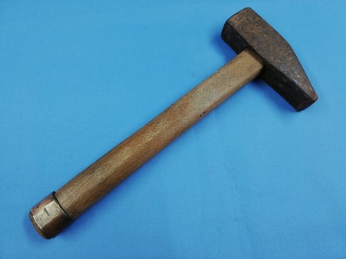 Marteau tailleur pierre - de,