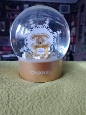 boule à neige Chanel