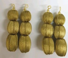 PASSEMENTERIE HOULES 2 PAIRE 3 PERLES POMPONS COULEUR OR.JAUNE REF 45.3POJ