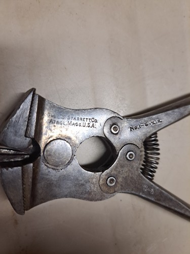 Pince coupante ancienne
