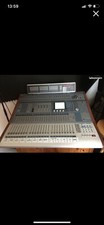 TABLE DE MIXAGE TASCAM DM 4800