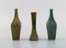 Trois vases miniatures belges