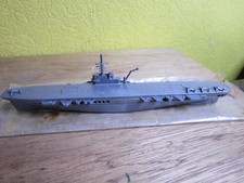 PORTE AVIONS ARROMANCHES