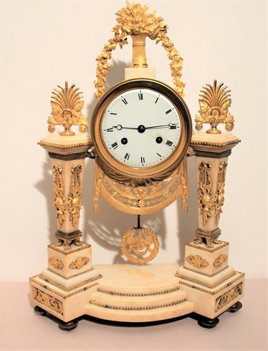 Pendule époque louis - pendule, xvi