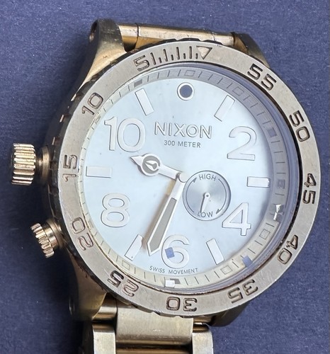 Nixon chrono gold - 51-30,