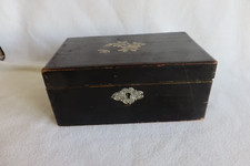 Ancien coffret bois noirci