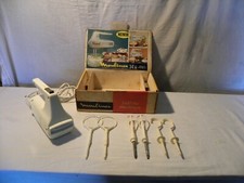 VINTAGE BATTEUR MINOR + 3 JEUX D'ACCESSOIRES (FOUETS) FONCTIONNE 