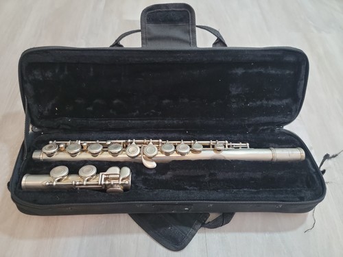 Yamaha 225sii student flute - yamaha,