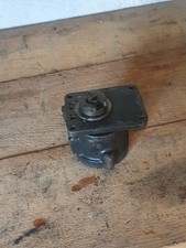 Pompe de direction Iveco 35-10