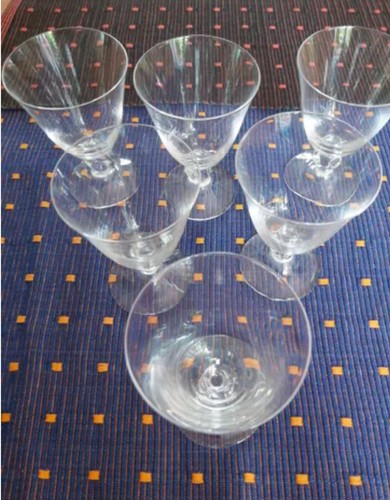 Ensemble verres pied en - à,